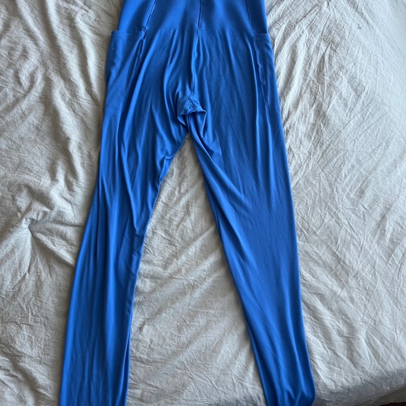 leggings - Picture 2 of 3